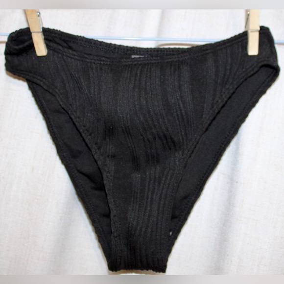 SHEIN Black Ribbed Bikini Set - Picture 3 of 3